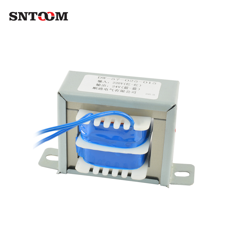 دور محولات الطاقة المملوءة بالزيت في البنية التحتية الكهربائية